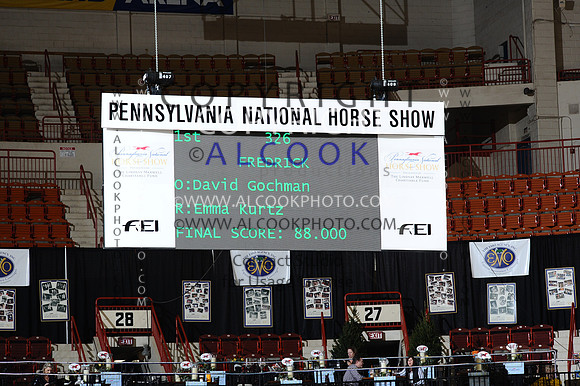 13c32-33_084_PN16