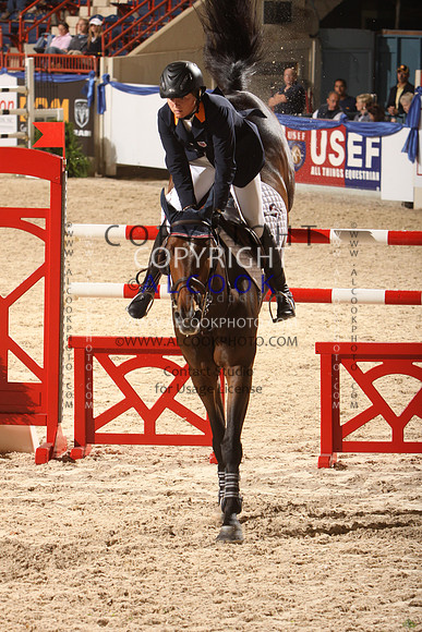 10c221-CAM1_054_PN13