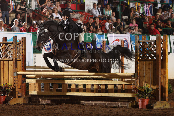 INC12_B0371