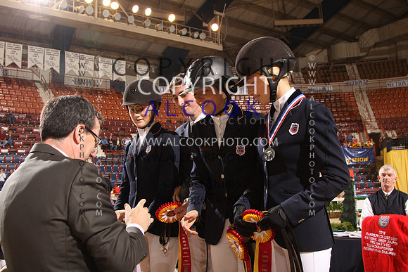 12cParade & Team Present_016_PN13