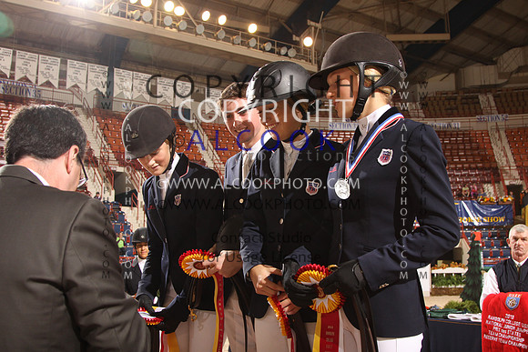 12cParade & Team Present_015_PN13